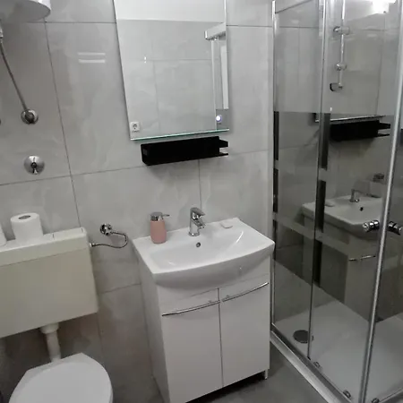 Apartmani Vranicic Vis Exterior photo