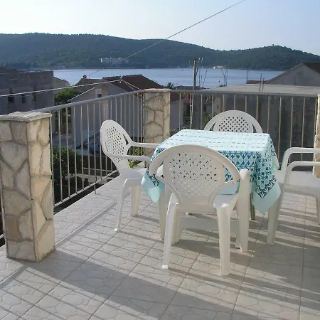 Apartmani Vranicic Vis Exterior photo