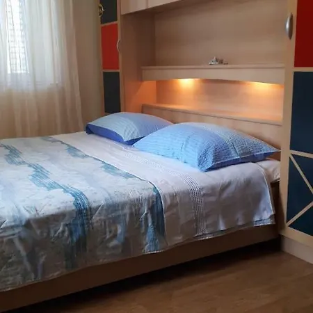 Apartmani Vranicic Vis Exterior photo